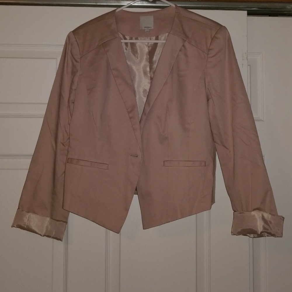 *Closet clearout- make me an offer* Halogen Blazer